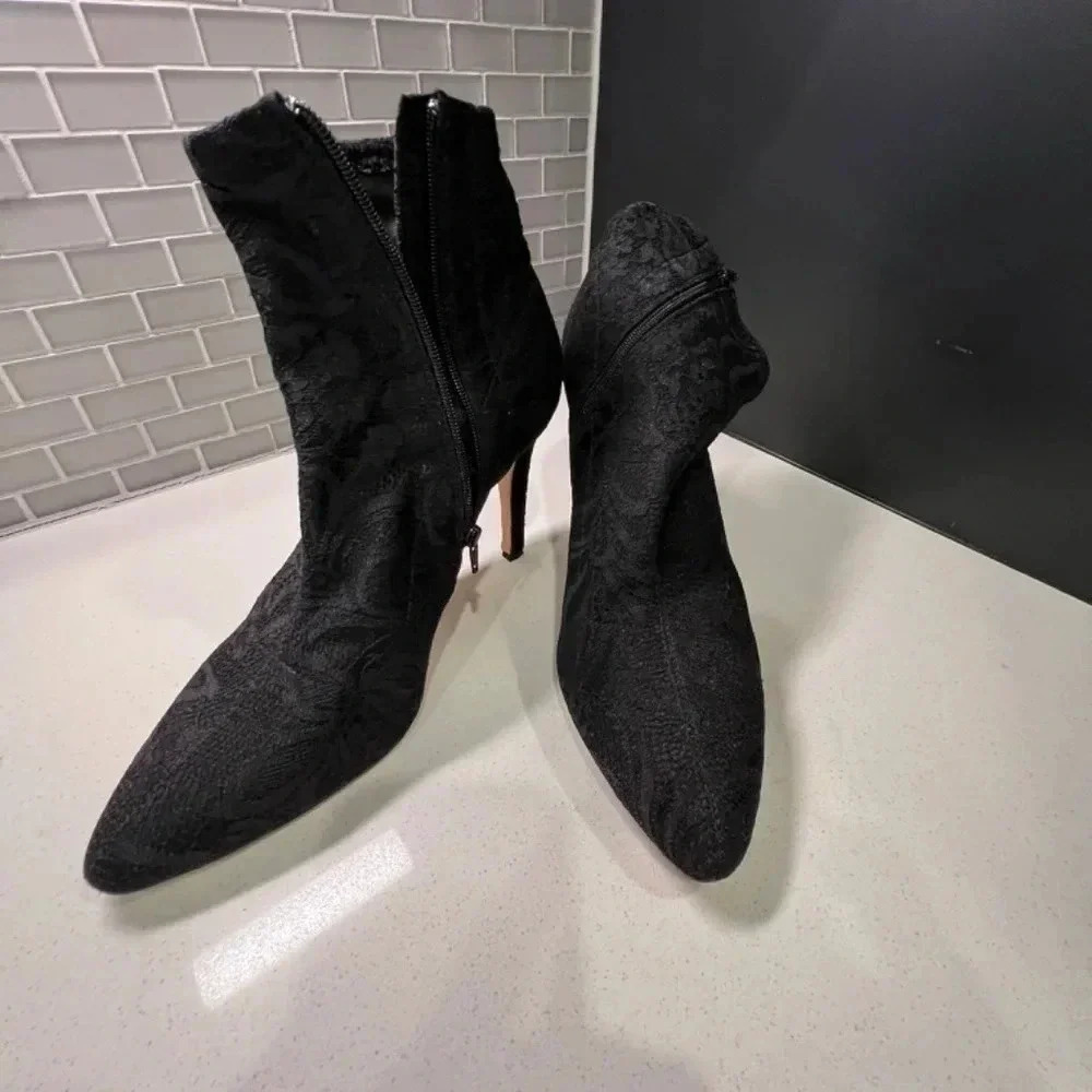 Antonio Milani Black Lace Boots Size 10 - Picture 6 of 10